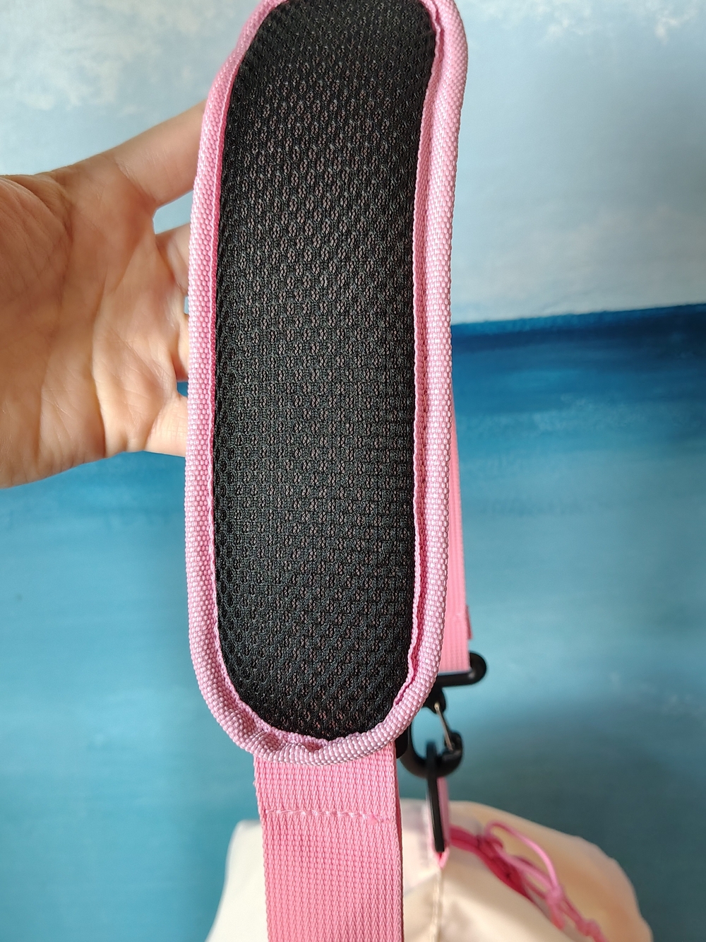 Firefly Outdoor Gear Llama Duffel Bag – Cream & Pink – Excellent Condition - Picture 9 of 9